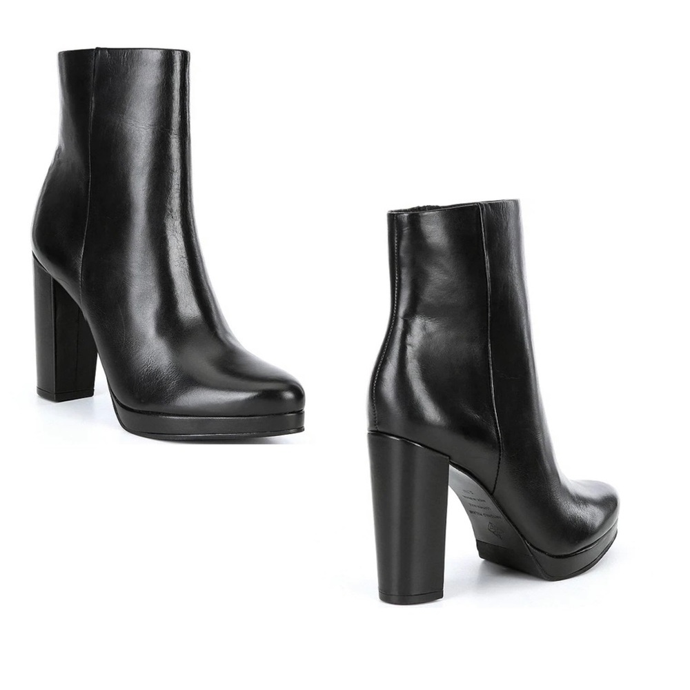 Antonio Melani Amellia black leather platform boots